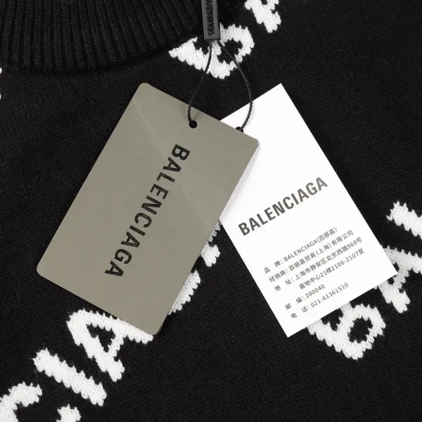 【2026】【BALENCIAGA   公式旗艦店】バレンシアガ  セーター好評に付き再入荷！ 240930