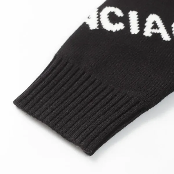 【2026】【BALENCIAGA   公式旗艦店】バレンシアガ  セーター好評に付き再入荷！ 240930