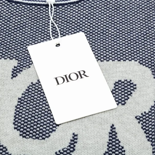 【2026】【DIOR 公式旗艦店】ディオール セーター好評に付き再入荷! 240929 【2026】【DIOR 公式旗艦店】ディオール セーター好評に付き再入荷! 240929