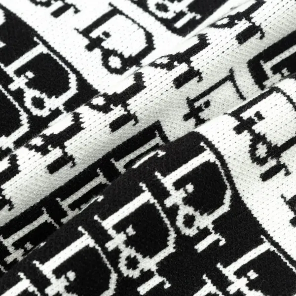 【2026】【DIOR 公式旗艦店】ディオール   セーター好評に付き再入荷！ 240929
