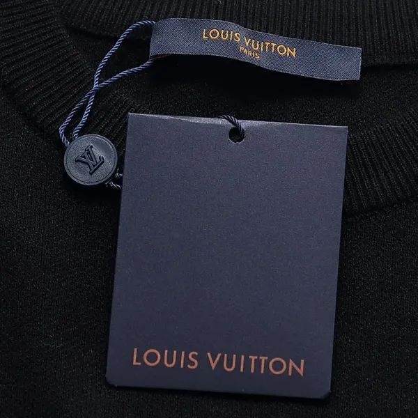 【2026】LV 【LOUIS VUITTON 公式旗艦店】ルイヴィトン  セーター好評に付き再入荷！ 240927