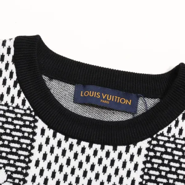 【2026】LV 【LOUIS VUITTON 公式旗艦店】ルイヴィトン セーター好評に付き再入荷! 240927 【2026】LV 【LOUIS VUITTON 公式旗艦店】ルイヴィトン セーター好評に付き再入荷! 240927