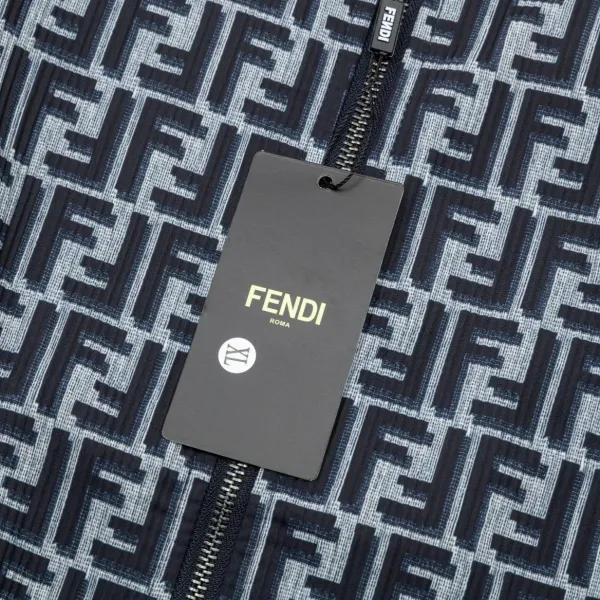 【2026】【FENDI】 フェンディ ジャケット着 ご好評に付き再入荷!240921 【2026】【FENDI】 フェンディ ジャケット着 ご好評に付き再入荷!240921