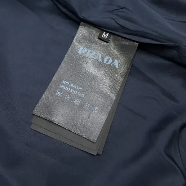 【2026】【PRADA】プラダ  ジャケット着  ご好評に付き再入荷！240920