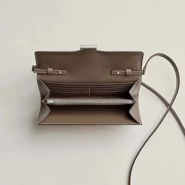 【2026】【3wayで便利♪】HERMES  エルメス  コンスタンス ロングバッグ    240919