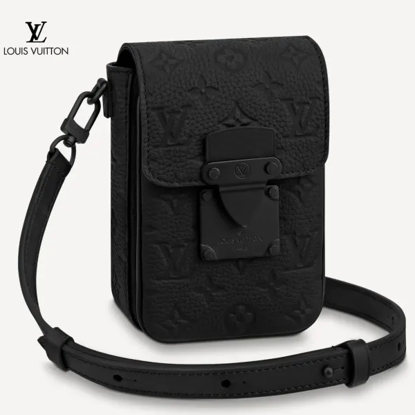 【2026】LV LOUIS VUITTON★S-LOCK VERTICAL WEARABLE WALLET★メンズ★送込 12*19*7CM 240915 【2026】LV LOUIS VUITTON★S-LOCK VERTICAL WEARABLE WALLET★メンズ★送込 12*19*7CM 240915