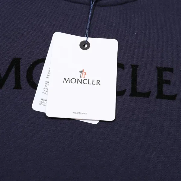 【2026】【MONCLER 公式旗艦店】モンクレール  丸首の衛衣 スウェットご好評に付き再入荷 240902