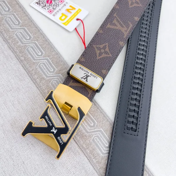 【2026】LV【LOUIS VUITTON】(ルイヴィトン) 3.5cmベルト メンズ  240903