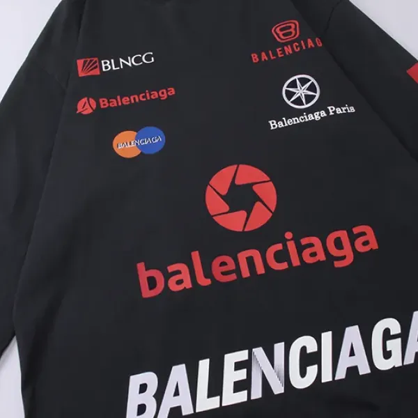 【2026】【BALENCIAGA 公式旗艦店】バレンシアガ  丸首の衛衣 スウェットご好評に付き再入荷 240829