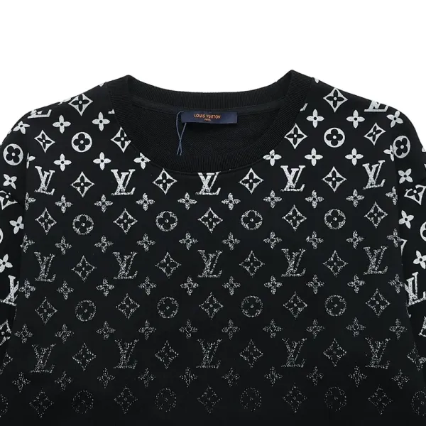 【2026】LV【LOUIS VUITTON 公式旗艦店】ルイヴィトン 丸首の衛衣 スウェットご好評に付き再入荷 240817
