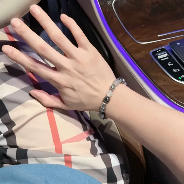 【2026】LV【LOUIS VUITTON】ブレスレット、ファッションシンプルなスタイル240813