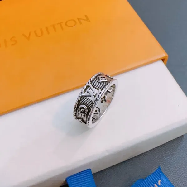 【2026】【LOUIS VUITTON】 ルイヴィトン 指輪 240813