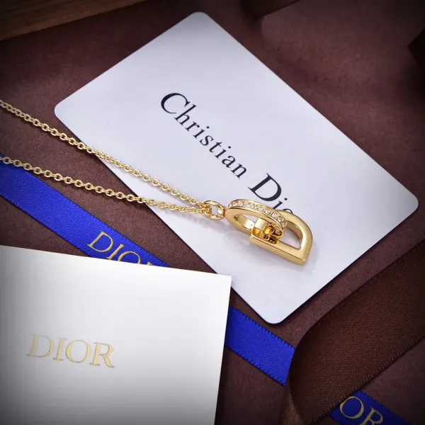 【2026】【DIOR】ネックレス、新しいネックレス万能シンプルファッションオーナメント 240730