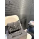 【2026】【YSL SAINT LAURENT 公式旗艦店】サンローラン   斜めがけバッグ 当日出荷 好評に付き再入荷！21*15CM  240722