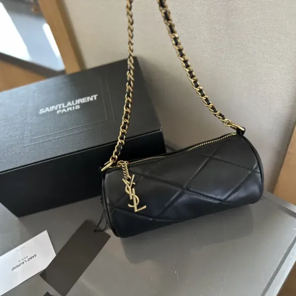 【2026】【YSL SAINT LAURENT 公式旗艦店】サンローラン   斜めがけバッグ 当日出荷 好評に付き再入荷！20*10CM  240722