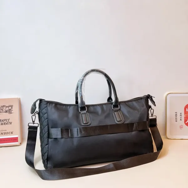 【2026】【YSL SAINT LAURENT 公式旗艦店】サンローラン  旅行かばん 当日出荷 好評に付き再入荷！54*31CM 240722