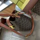 【2026】【CELINE 公式旗艦店】セリーヌ 斜めがけバッグ 当日出荷 好評に付き再入荷!18*22CM 1240723 【2026】【CELINE 公式旗艦店】セリーヌ 斜めがけバッグ 当日出荷 好評に付き再入荷!18*22CM 1240723