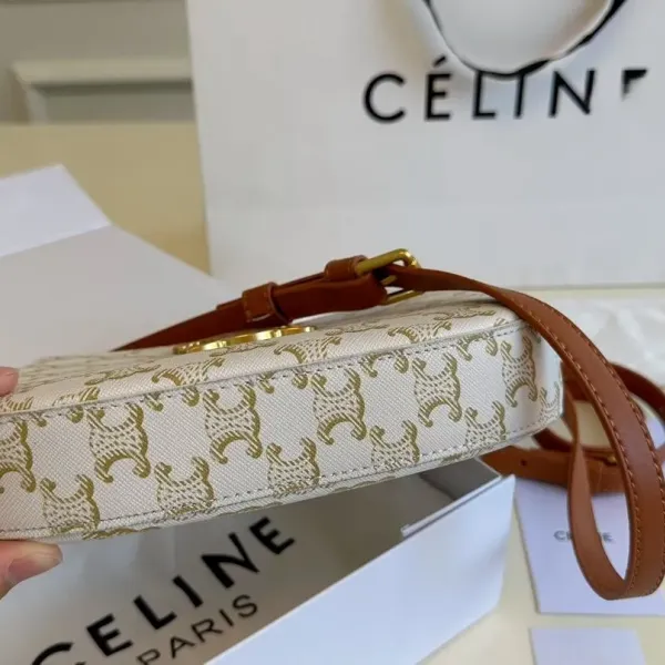 【2026】【CELINE 公式旗艦店】セリーヌ ハンドバッグ 当日出荷 好評に付き再入荷！22*13CM  1240723