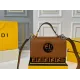 【2026】【FENDI  公式旗艦店】フェンディ 斜めがけバッグ  当日出荷 好評に付き再入荷！25*18CM  240720