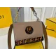 【2026】【FENDI  公式旗艦店】フェンディ 斜めがけバッグ  当日出荷 好評に付き再入荷！25*18CM  240720