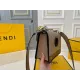 【2026】【FENDI  公式旗艦店】フェンディ 斜めがけバッグ  当日出荷 好評に付き再入荷！25*18CM  240720
