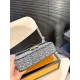 【2026】【FENDI  公式旗艦店】フェンディ 斜めがけバッグ  当日出荷 好評に付き再入荷！25*15CM  240720
