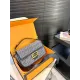 【2026】【FENDI  公式旗艦店】フェンディ 斜めがけバッグ  当日出荷 好評に付き再入荷！25*15CM  240720