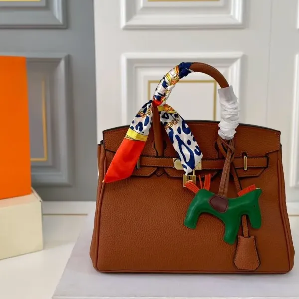 【2026】【Hermès 公式旗艦店】エルメス ハンドバッグ 当日出荷 好評に付き再入荷！31*24CM  240724