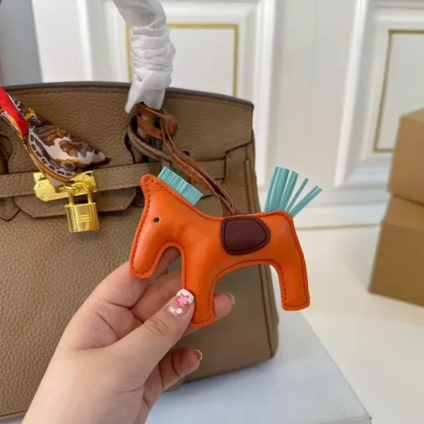 【2026】【Hermès 公式旗艦店】エルメス ハンドバッグ 当日出荷 好評に付き再入荷！31*24CM  240724