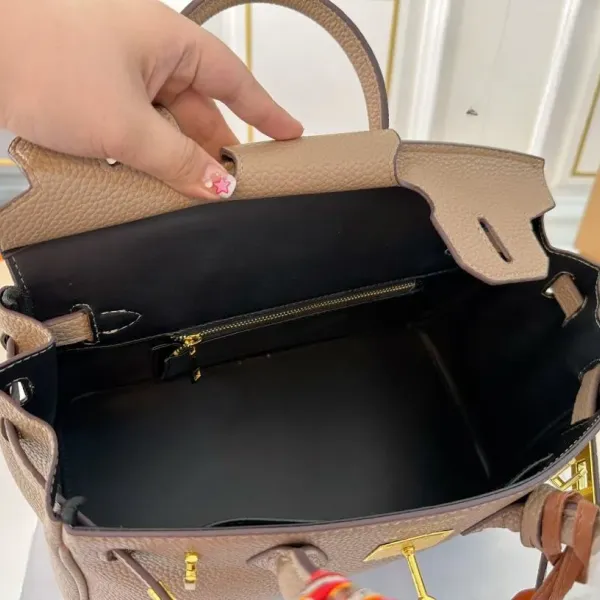 【2026】【Hermès 公式旗艦店】エルメス ハンドバッグ 当日出荷 好評に付き再入荷！31*24CM  240724