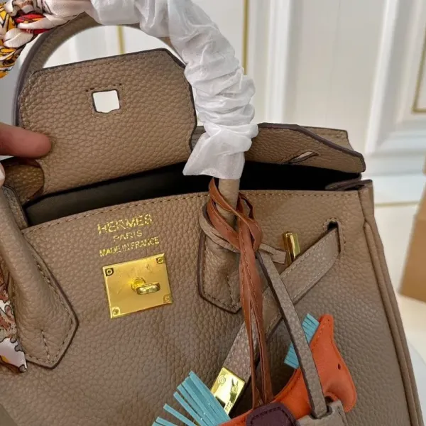 【2026】【Hermès 公式旗艦店】エルメス ハンドバッグ 当日出荷 好評に付き再入荷！31*24CM  240724