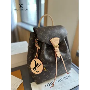【2026】LV【LOUIS VUITTON 公式旗艦店】ルイヴィトン リュックサック当日出荷 好評に付き再入荷!25*28CM 1240722 【2026】LV【LOUIS VUITTON 公式旗艦店】ルイヴィトン リュックサック当日出荷 好評に付き再入荷!25*28CM 1240722