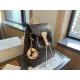 【2026】LV【LOUIS VUITTON 公式旗艦店】ルイヴィトン  リュックサック当日出荷 好評に付き再入荷！25*28CM  1240722