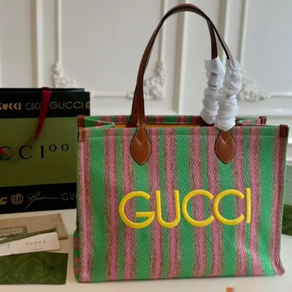 【2026】【GUCCI 公式旗艦店】グッチ ハンドバッグ 当日出荷 好評に付き再入荷！40*28CM  240724