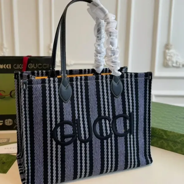 【2026】【GUCCI 公式旗艦店】グッチ ハンドバッグ 当日出荷 好評に付き再入荷！40*28CM  240724