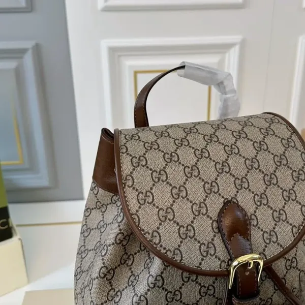 【2026】【GUCCI 公式旗艦店】グッチ リュックサック 当日出荷 好評に付き再入荷！27*36CM  240724