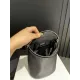 【2026】【PRADA  公式 旗艦店】プラダ  斜めがけバッグ 当日出荷 好評に付き再入荷！20*16CM  240719