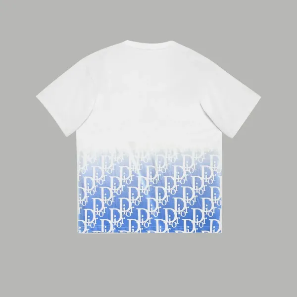 【2026】【DIOR 公式旗艦店】ディオール   Tシャツ ご好評に付き再入荷 240718