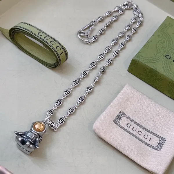【2026】【GUCCI】ネックレス、新しいネックレス万能シンプルファッションオーナメント 2474
