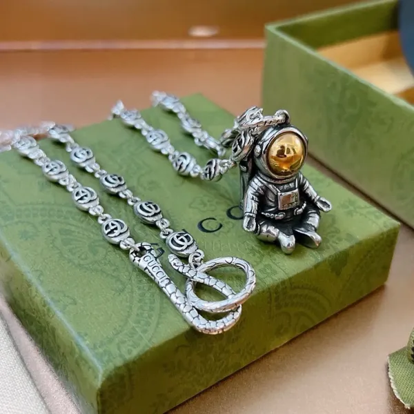 【2026】【GUCCI】ネックレス、新しいネックレス万能シンプルファッションオーナメント 2474