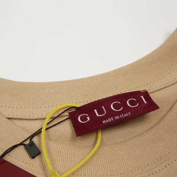 【2026】【GUCCI 公式旗艦店】グッチ   Tシャツ ご好評に付き再入荷 24626