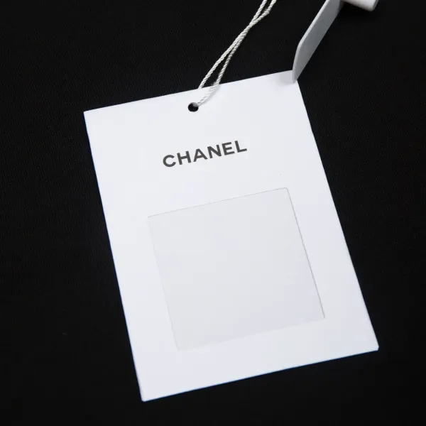 【2026】【CHANEL 公式旗艦店】シャネル Tシャツ ご好評に付き再入荷!24613 【2026】【CHANEL 公式旗艦店】シャネル Tシャツ ご好評に付き再入荷!24613