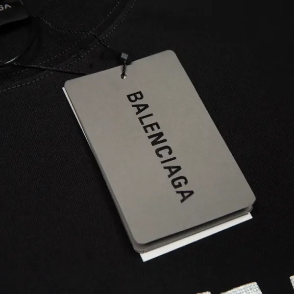 【2026】【BALENCIAGA   公式旗艦店】バレンシアガ  Tシャツ ご好評に付き再入荷！24612