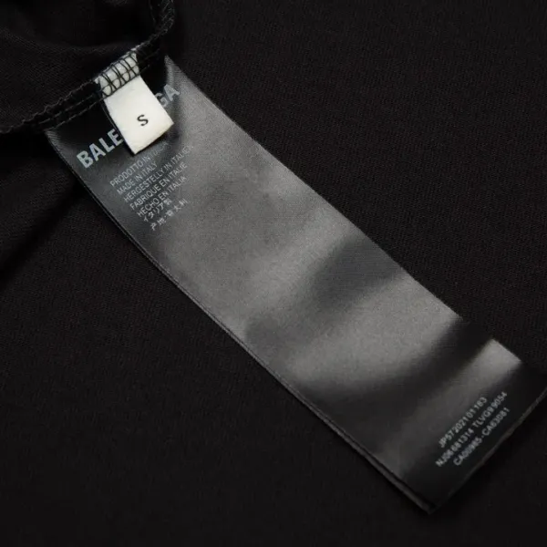 【2026】【BALENCIAGA   公式旗艦店】バレンシアガ  Tシャツ ご好評に付き再入荷！24612