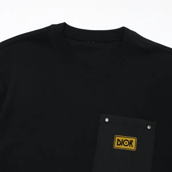 【2026】【DIOR 公式旗艦店】ディオール    Tシャツ ご好評に付き再入荷！