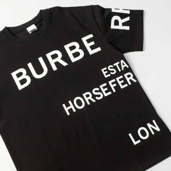 【2026】【BURBERRY  公式旗艦店】バーバリー Tシャツ ご好評に付き再入荷！