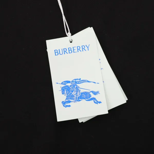 【2026】【BURBERRY 公式旗艦店】バーバリー Tシャツ ご好評に付き再入荷! 【2026】【BURBERRY 公式旗艦店】バーバリー Tシャツ ご好評に付き再入荷!