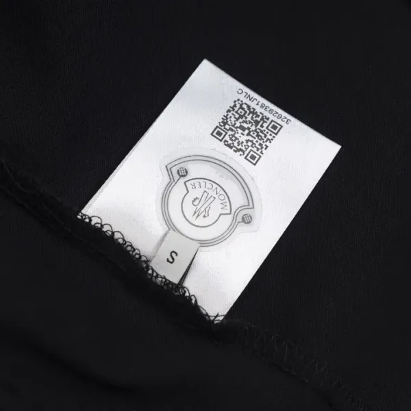 【2026】【MONCLER  公式旗艦店】モンクレール   Tシャツご好評に付き再入荷！