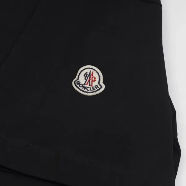【2026】【MONCLER  公式旗艦店】モンクレール   Tシャツご好評に付き再入荷！
