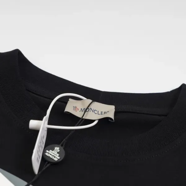 【2026】【MONCLER  公式旗艦店】モンクレール   Tシャツご好評に付き再入荷！